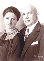 1927年5月 C. ホルスタインと妻ヘレン